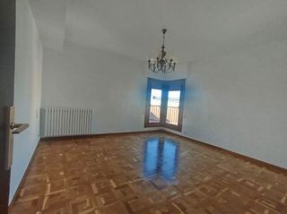 Piso en alquiler en Maria Auxiliadora en Huesca