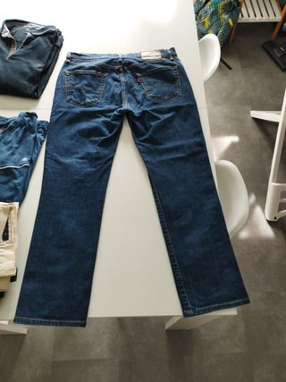 Pantalones Levis Azules