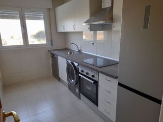Piso en venta en Portillejo - Valdegastea en Logroño