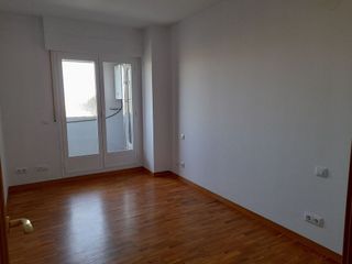 Piso en venta en Portillejo - Valdegastea en Logroño
