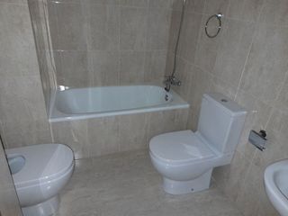 Piso en venta en Portillejo - Valdegastea en Logroño