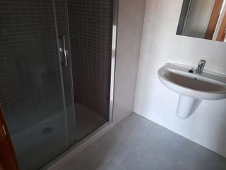 Piso en venta en Portillejo - Valdegastea en Logroño