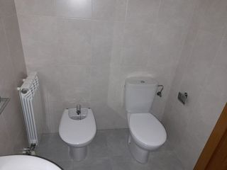 Piso en venta en Portillejo - Valdegastea en Logroño