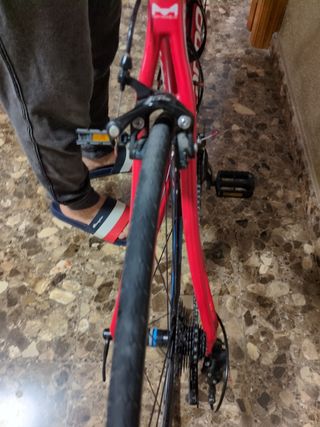 Bicicleta Cannondale SuperSix Roja