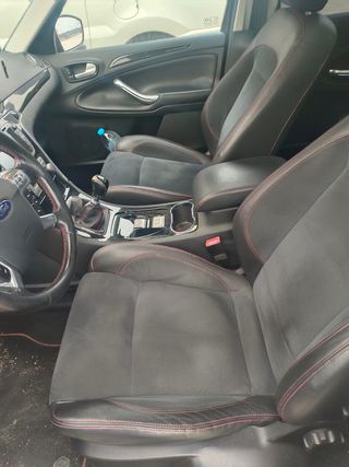 Ford S-MAX 2009