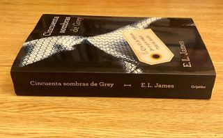 Cincuenta Sombras de Grey / E. L. James