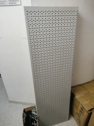 Paneles metálicos perforados