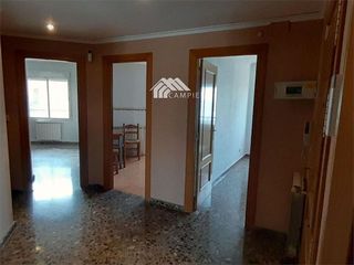 Piso en venta en Santa Cruz - Industria - Polígono Campollano en Albacete