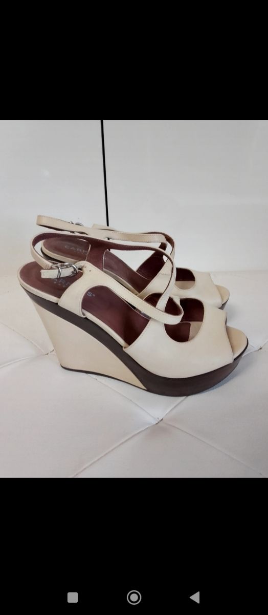 Zapatos Carmes con zeppa Semplici ma eleganti 39