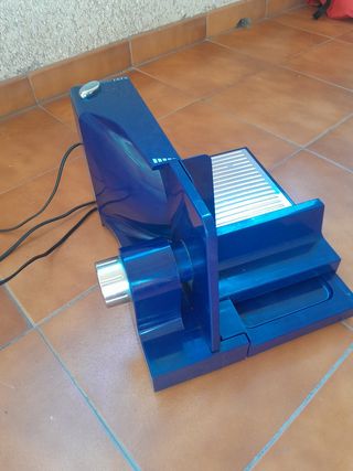 Cortador Eléctrico Jata Fiambre Azul