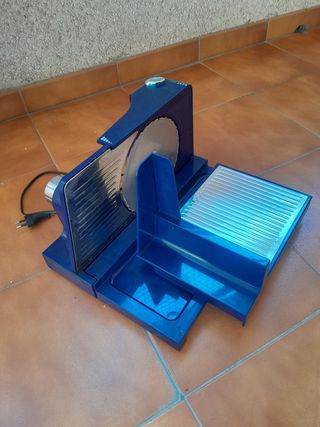 Cortador Eléctrico Jata Fiambre Azul