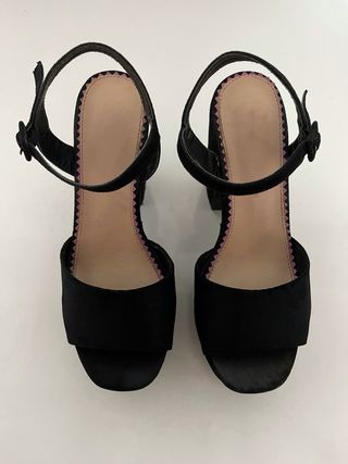 Zapatos de tacón negros plataforma