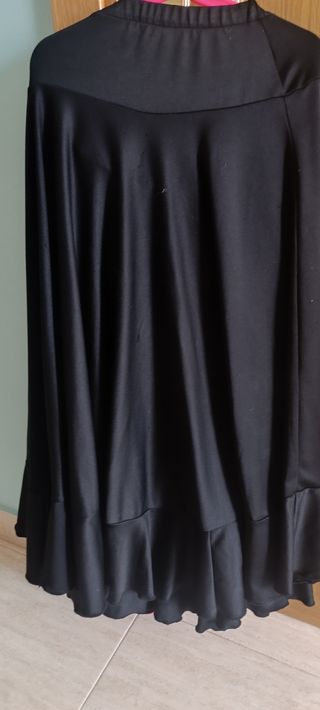 Falda flamenca negra