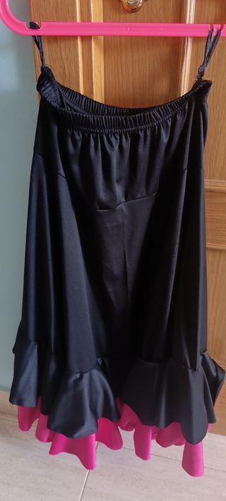 Falda flamenca negra