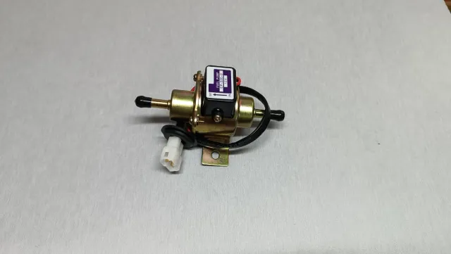 Bomba Gasolina Universal Coche Clásico