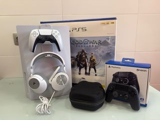 PS5 Standard 1TB God of War Ragnarök (COMO NUEVA!)