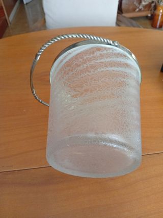Cubitera de cristal antigua