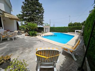 Casa en venta en Zona Urbanizaciones en Alzira