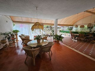 Casa en venta en Zona Urbanizaciones en Alzira