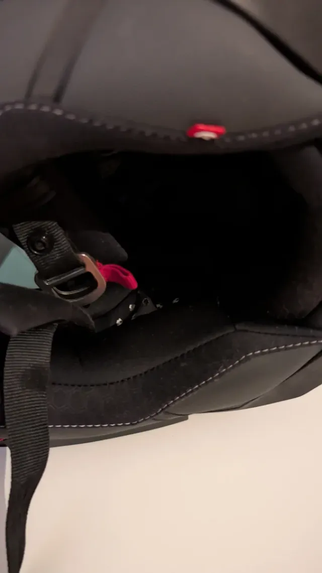 Casco Moto Nexx X.WST3 Negro/Rojo y X-COM3