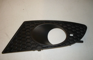 Rejilla Parachoques SEAT León Izq.