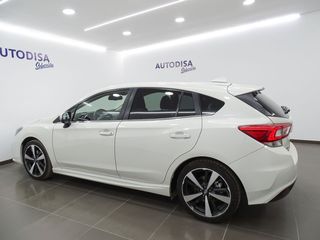 SUBARU Impreza 1.6iS CVT Lineartronic Executive AWD
