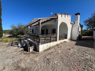 Chalet en venta en Urbanizaciones en Llíria