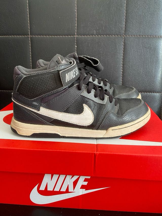 Zapatillas Nike SB Negras y Grises