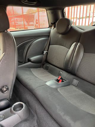 MINI jhon cooper works 2009  