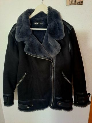 Cazadora Zara Negra/Gris Talla M