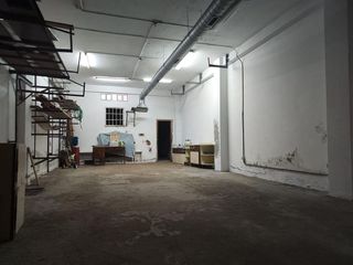 Local comercial en alquiler en Os Mallos - San Cristóbal en Coruña (A)
