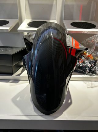 GUARDABARROS CARBONO BMW
S1000 RR M1000RR 