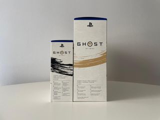 Ghost of Yotei cubierta SLIM y dualsense PS5 