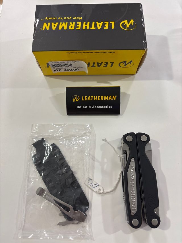 Leatherman Charge AL multiuso