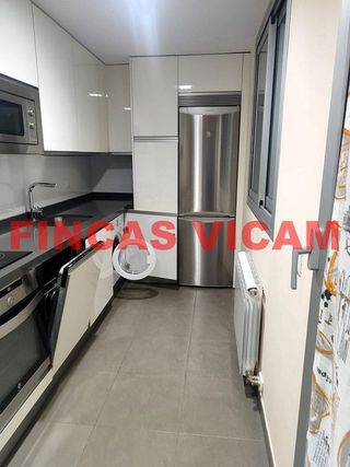 Piso en alquiler en Los Olivos en Huesca