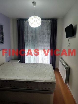 Piso en alquiler en Los Olivos en Huesca
