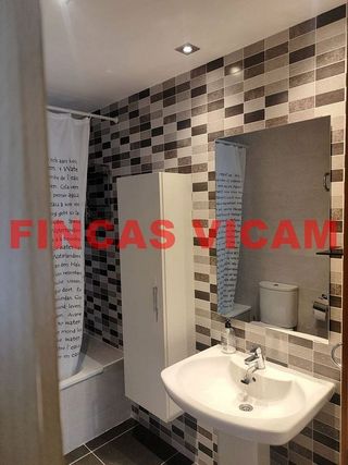 Piso en alquiler en Los Olivos en Huesca