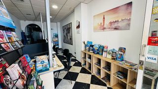 Local comercial en venta en Playa de los Boliches en Fuengirola