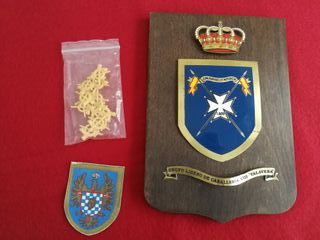 Lote Militar: Insignias, Parche y Metopa