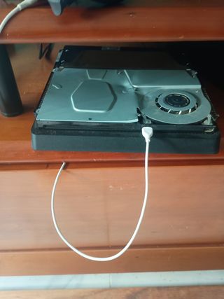PS4 para piezas, mando funciona