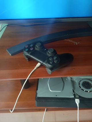PS4 para piezas, mando funciona