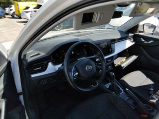 Skoda Kamiq 1.0 Tsi 81kw (110cv) Dsg Ambition
