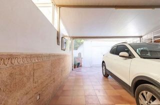 Casa adosada en venta en La Malva-rosa en Valencia