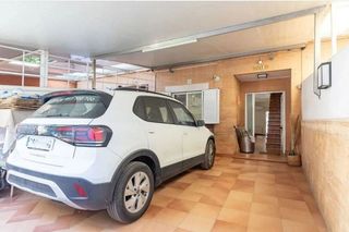 Casa adosada en venta en La Malva-rosa en Valencia
