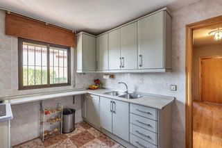 Chalet en venta en Gójar