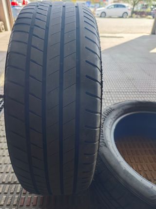 Neumáticos Bridgestone 225/60R18 104W Usados