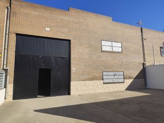 Nave industrial en alquiler en Azucaica - Santa María de Benquerencia en Toledo