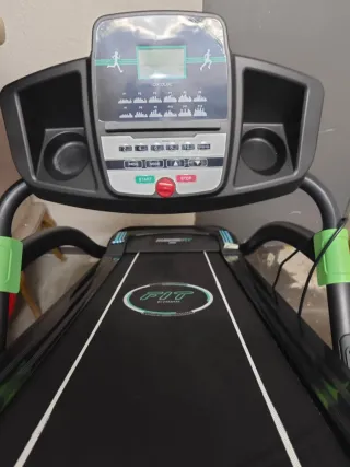 Cinta de Correr Eléctrica Cecotec Fit
