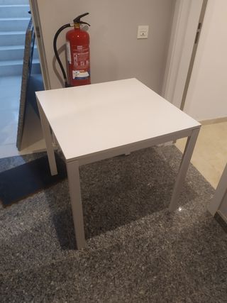 Mesa IKEA Blanca