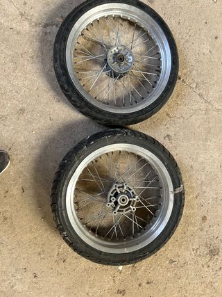 Ruedas Derbi Senda
